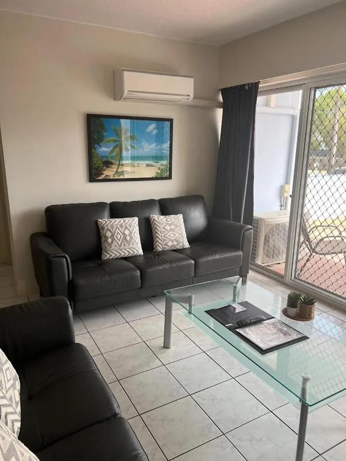 **** Aparthotel White Crest Apartments Hervey Bay Australia