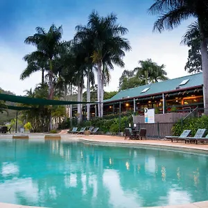 3* Resort Cedar Country